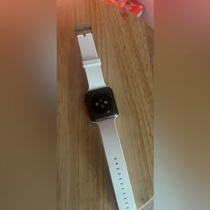 Apple Watch Series 3